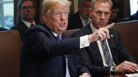 Ο Τραμπ επισπεύδει την αποχώρηση Μάτις 