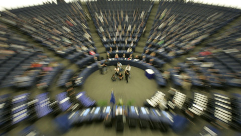 Το Ευρωκοινοβούλιο ενέκρινε νέους τραπεζικούς κανόνες
