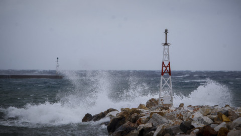 Διαψεύδει η ΓΓΠΠ τα περί ακραίων φαινομένων στην Αττική