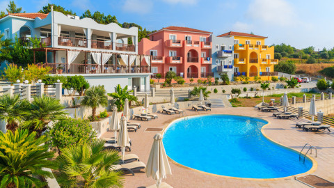 Κολοσσοί επενδύουν σε 5στερα ξενοδοχεία στην Ελλάδα