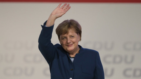 4 στους 10 Γερμανοί θέλουν την Μέρκελ καγκελάριο ως το 2021