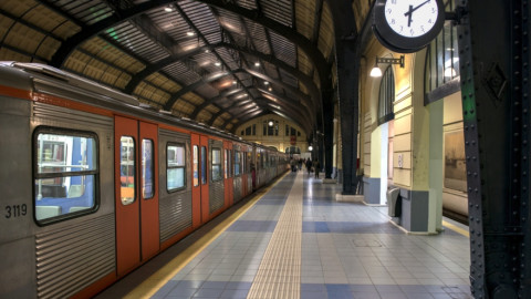 Μέτρα για τη βελτίωση των δρομολογίων σε Μετρό και τραίνο