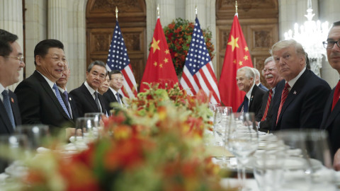 Στιγμιότυπο από το δείπνο των ηγετών ΗΠΑ - Κίνας 