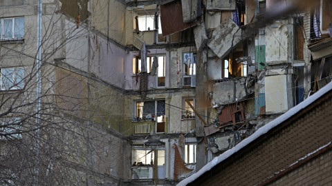 Ρωσία: Εννέα νεκροί από κατάρρευση πολυκατοικίας