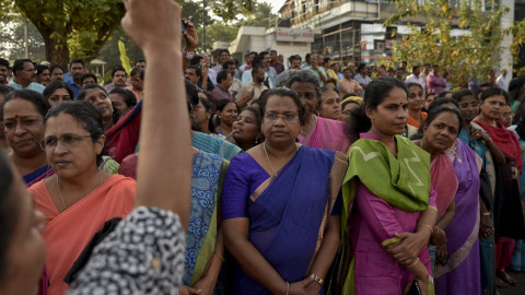 "Τείχος γυναικών" στην Ινδία για τα δικαιωματά τους