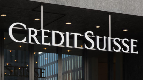 Credit Suisse: Οι επενδυτές ανησυχούν για την ικανότητα αναδιοργάνωσης των δραστηριοτήτων χωρίς την αναζήτηση οικονομικών κεφαλαίων