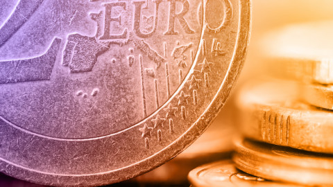 Έρευνα FT: Οι κίνδυνοι για την Ευρωζώνη το 2019 