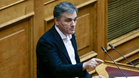 Τσακαλώτος: Επιστρέφουν οι θεσμικοί επενδυτές