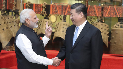 Στιγμιότυπο από παλαιότερη συνάντηση των ηγετών Κίνας και Ινδίας
