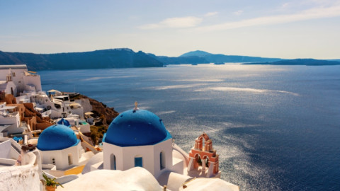Διακοπές στην Ελλάδα για Μπόνο, Μακόναχι και άλλους σταρ