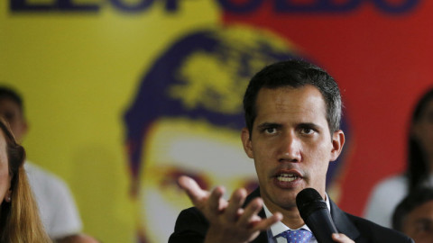 Βενεζουέλα: Ο Γκουαϊδό επιστρέφει και καλεί σε διαδηλώσεις