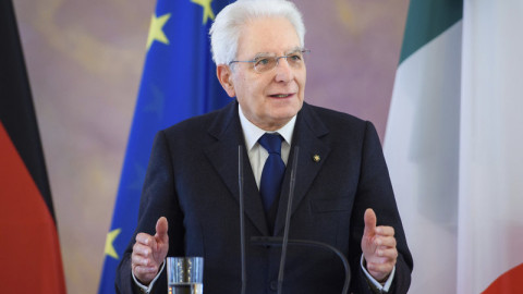 Μπλοκάρει η Ιταλία την αναγνώριση του Γκουαϊδό από την Ε.Ε.
