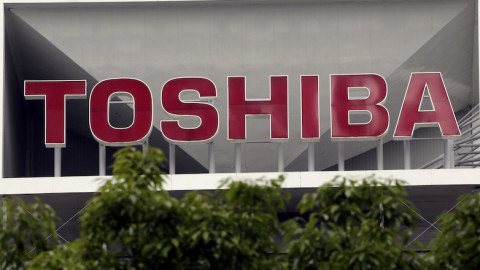 Αλλάζει σελίδα η Toshiba-Αποδέχθηκε προσφορά εξαγοράς ύψους 15,3 δις δολαρίων