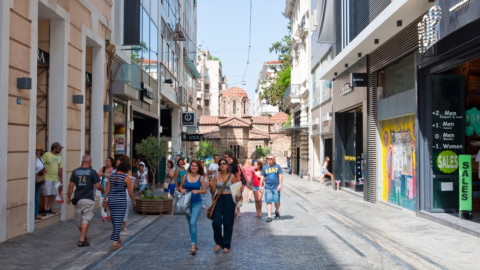 Εμπορικός Σύλλογος Αθηνών: Ζητά μείωση ενοικίων για όλο το 2020