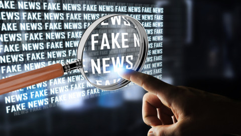 Οι δισεκατομμυριούχοι που χρηματοδοτούν τα fake news