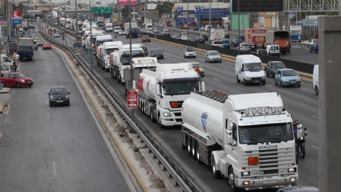 Αθηνών-Λαμίας: Ελεύθερη κυκλοφορία φορτηγών άνω των 3,5 τόνων