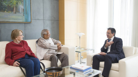 Eurobank: Συνάντηση με τον νομπελίστα Muhammad Yunus