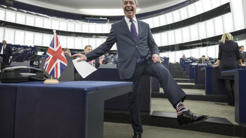 Βρετανία: Πρώτος ο Φάρατζ στις ευρωεκλογές
