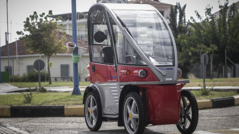 Τα Τρίκαλα φέρνουν ηλεκτρικά οχήματα για τους κατοίκους