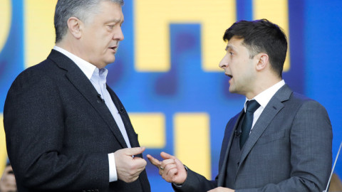 Ουκρανία: Προεκλογικό ντιμπέιτ - σόου σε... γήπεδο