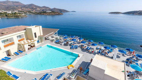 «Μάχη» ξένων funds για ξενοδοχεία στην Κρήτη