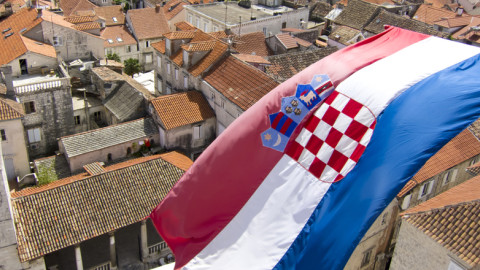 Μπαίνει «φρένο» στην ανάπτυξη της Κροατίας