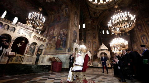 Επίσκεψη στη Βουλγαρία πραγματοποιεί ο Πάπας Φραγκίσκος 