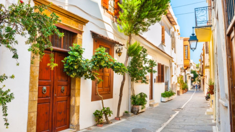 Κρήτη και Νάξος στους 5 δημοφιλέστερους ανερχόμενους προορισμούς του κόσμου για τους Αμερικανούς ταξιδιώτες	