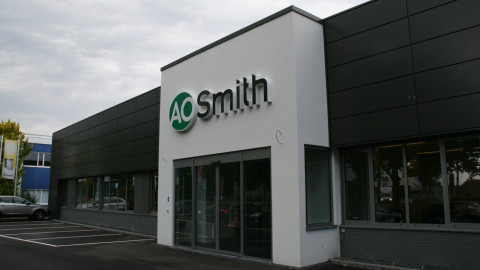 A.O. Smith: Διαψεύδει την J Capital