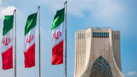 Αυξάνει την ένταση το Ιράν ενάντια σε ΗΠΑ