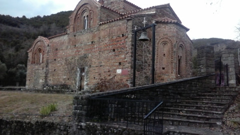 Ένα μοναδικό βυζαντινό μνημείο στα Τζουμέρκα
