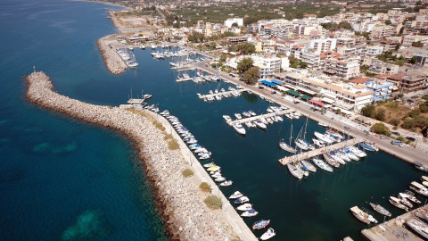 Wind: Φέρνει τις οπτικές ίνες μέχρι το σκάφος