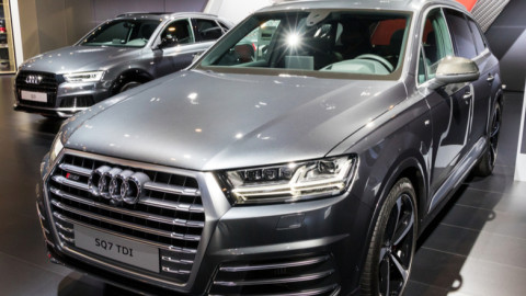 Η Audi αναβαθμίζει τις ηλεκτρικές μπαταρίες αυτοκινήτων