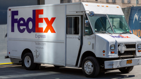 Κίνα: Επίθεση στη FedEx λόγω Huawei