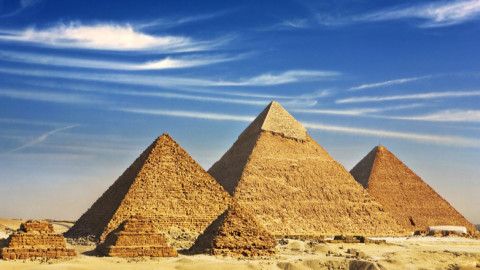 Ελλάδα και Αίγυπτος συμφώνησαν στην άρση της καραντίνας για τους τουρίστες μεταξύ των χωρών τους