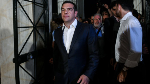 Ο Τσίπρας ετοιμάζεται να κάνει τον ΣΥΡΙΖΑ νέο ΠΑΣΟΚ