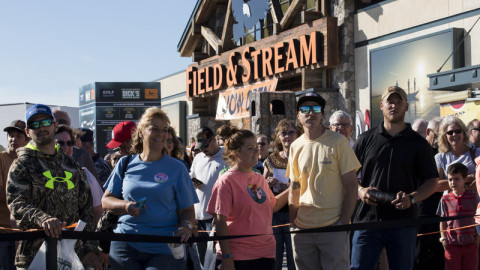 Ο Ντόναλντ Τραμπ χάνει τη μεσαία τάξη