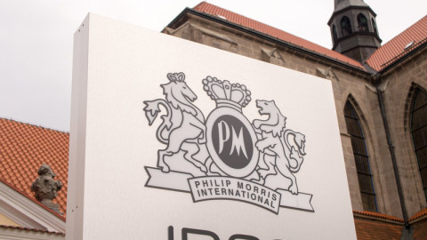 Δεν συγχωνεύονται Philip Morris και Altria - Συνεργασία για IQOS