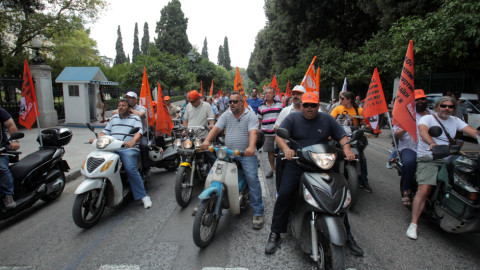 Εργαζόμενοι της ΠΟΕ-ΟΤΑ σε πρόσφατη κινητοποίηση 