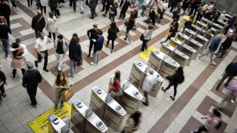 Μετρό: Διαγωνισμός 6 εκατ. για τις πύλες στους σταθμούς προς Πειραιά