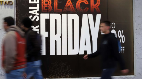 Υπ. Ανάπτυξης για Black Friday: Τι να προσέχουν οι καταναλωτές