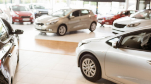 ΕΛΣΤΑΤ: «Άλμα» 33% στις πωλήσεις των αυτοκινήτων τον Οκτώβριο