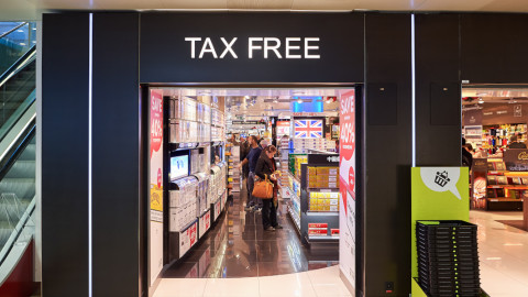 «Ανεβαίνει» διαρκώς η Ελλάδα στο Tax Free Shopping