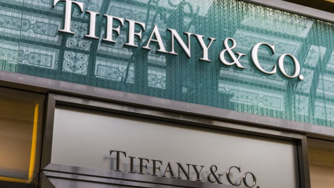 LVMH: Προχωρά η εξαγορά του Tiffany με χαμηλότερη τιμή