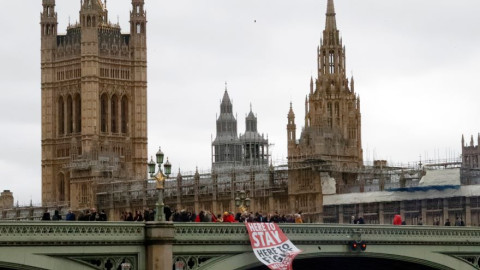 Brexit: Το 53% των Βρετανών θέλει να παραμείνει στην ΕΕ