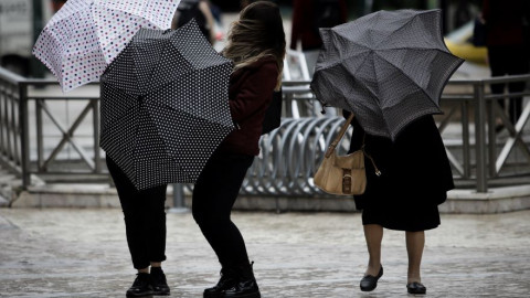 Βροχερός και κρύος ο καιρός το Σάββατο