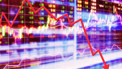 «Στο κόκκινο» Χρηματιστήριο Αθηνών και ευρωαγορές