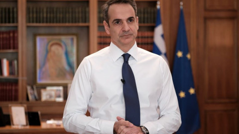 Μητσοτάκης: «Είμαστε σε πόλεμο με έναν αόρατο εχθρό» 