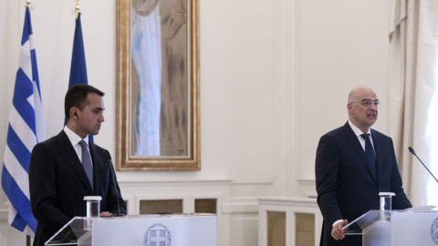 Υπεγράφη η ιστορική συμφωνία Ελλάδας-Ιταλίας για ΑΟΖ