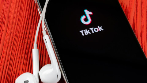 Πώς το TikTok ταρακούνησε ολόκληρη τη βιομηχανία του θεάματος